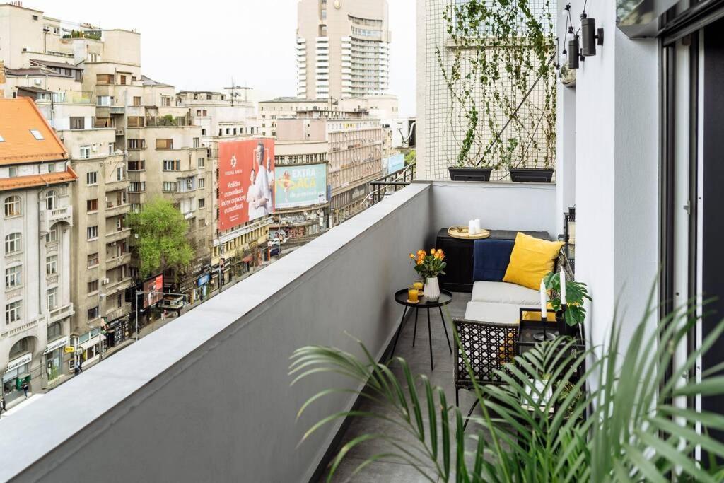 Amazing City View - Terrace+Netflix - City Center بوخارست المظهر الخارجي الصورة